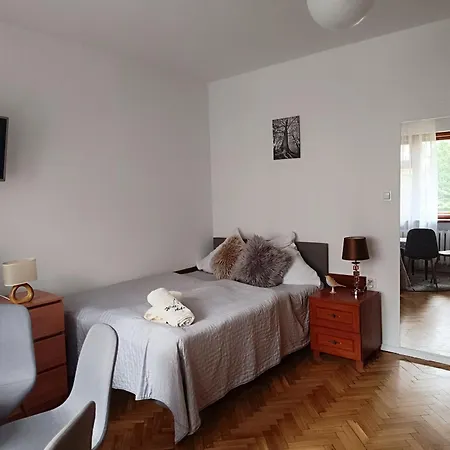 Aska Kwatera prywatna *